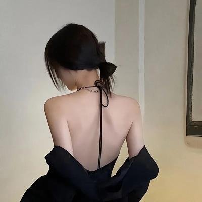 月亮在跳舞